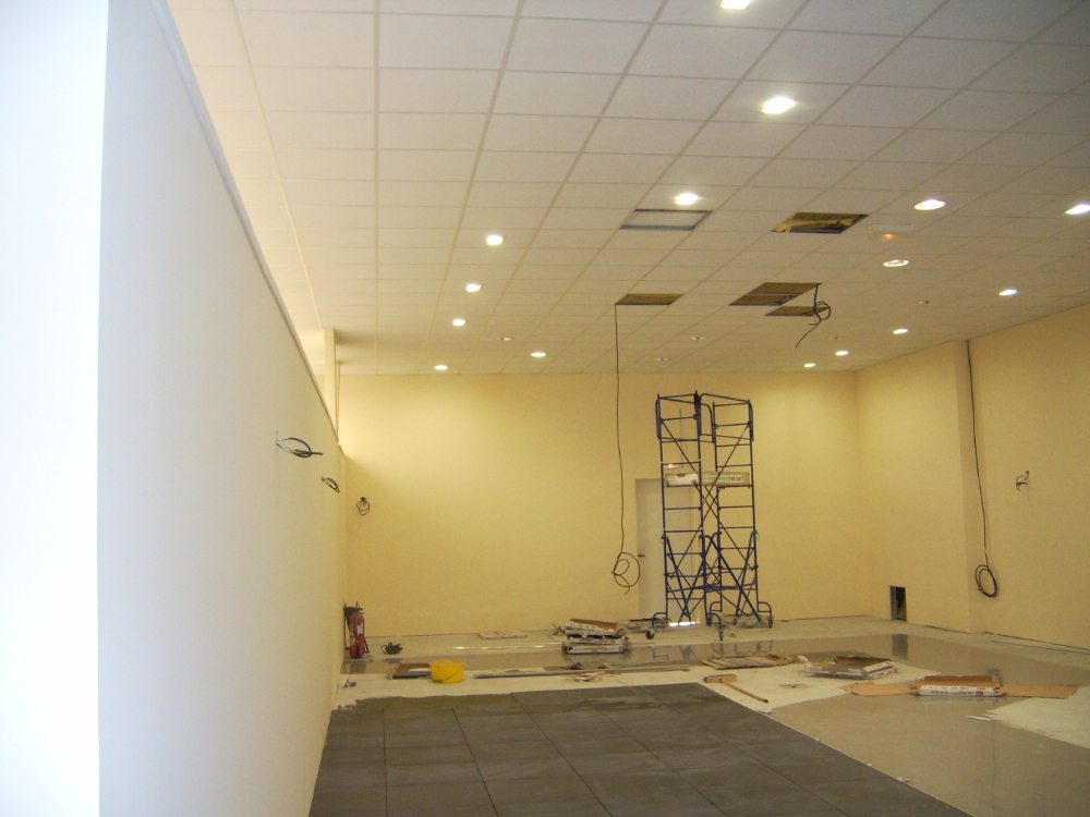 AKELEC ELECTRICIEN BREAL SOUS MONFORT Locaux Pro 7